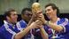 Frankreich Saint Denis Weltmeister feiern Pokal Frankreich Saint Denis Weltmeister feiern Pokal