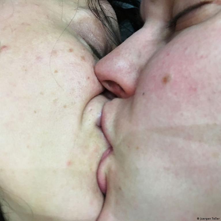 Жалаңаш әйелдердің суреттері