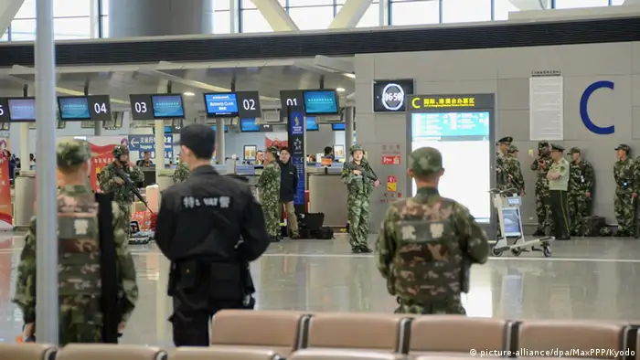 China Explosion im Flughafen Pudong International Airport Shanghai