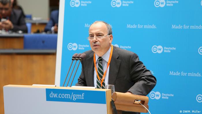 Bonn Global Media Forum GMF 02 | Award Ceremony Sedat Ergin (DW/M. Müller)