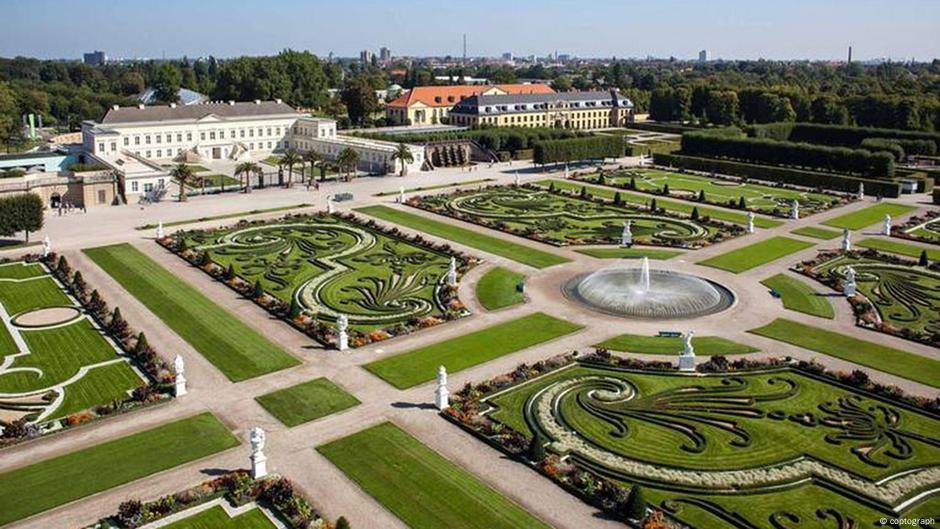 video Herrenhausen Gardens in Hanover DW 12/20/2016