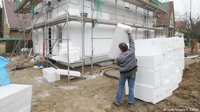Thermal insulation of a single house