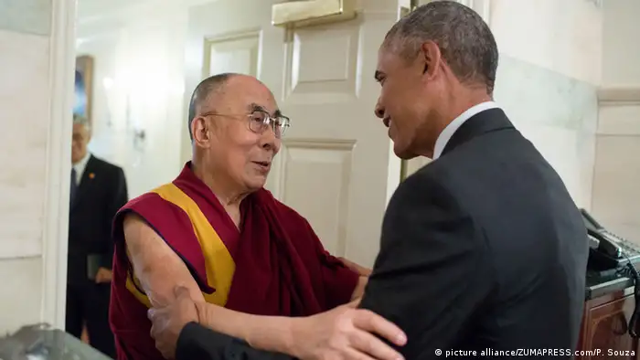 USA Dalai Lama und Barack Obama im Weißen Haus in Washington (picture alliance/ZUMAPRESS.com/P. Souza)