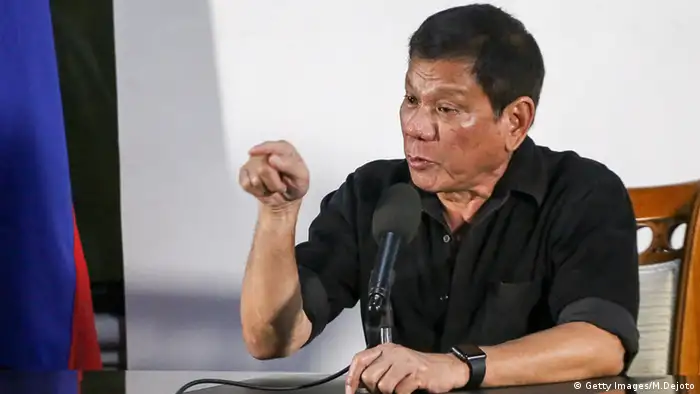 Rodrigo Duterte Philippinen (Getty Images/M.Dejoto)