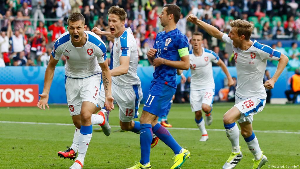 Euro 16 Czech Republic Come Back For Croatia Draw Sports German Football And Major International Sports News Dw 17 06 16
