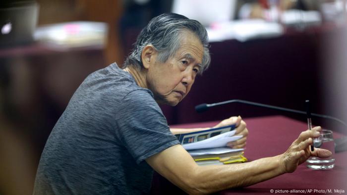 Peru Lima früherer Präsident Alberto Fujimori (picture-alliance/AP Photo/M. Mejia)