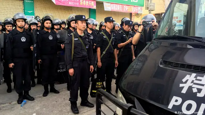 China Proteste Demonstration in Wukan Polizei