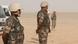 Jordanische Soldaten im Bezirk Rukban beobachten die Grenze zu Syrien (Foto: picture-alliance/dpa/J. Nasrallah) Jordanische Soldaten im Bezirk Rukban beobachten die Grenze zu Syrien (Foto: picture-alliance/dpa/J. Nasrallah)