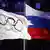 Олимпийский флаг и флаг России