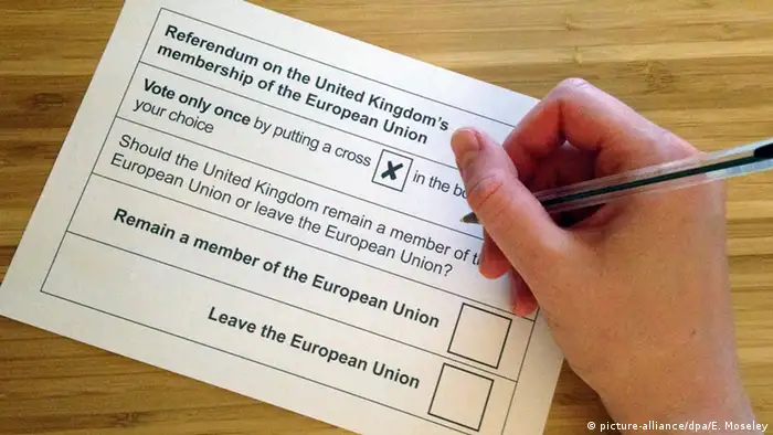 Großbritannien Brexit Referendum Wahlzettel Stimmzettel