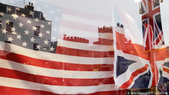Britische und Amerikanische Flagge