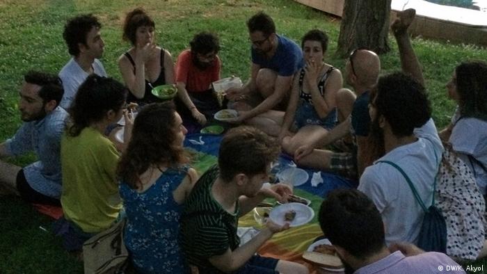 Türkei Fastenbrechen LGBT Organisation in Istanbul
