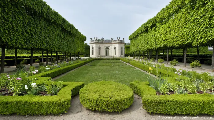Bildergallerie zu Europas Parks und Gärten - Versailles (picture-alliance/Imagno/J. Kräftner)