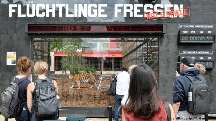 Акция Flüchtlinge fressen, Берлин