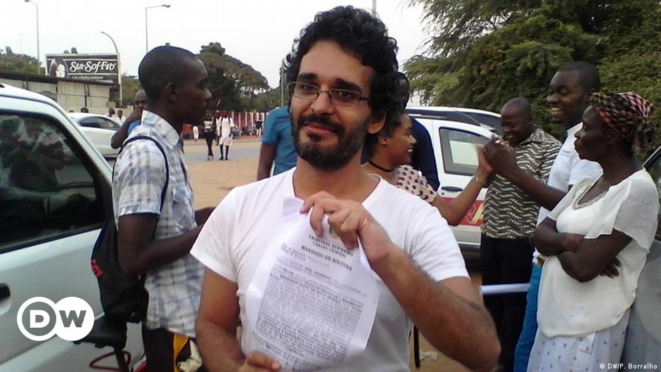 Ativistas Angolanos Em Liberdade “ler Não é Crime” Dw 30062016 