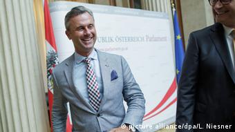 Österreich Verfassungsrichter erklären die Bundespräsidentenwahl für ungültig Norbert Hofer