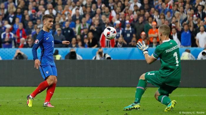 Dominant France End Iceland S Euro Dream With Emphatic Win Sports German Football And Major International Sports News Dw 03 07 16