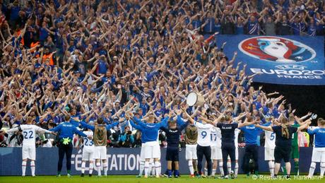 UEFA EURO 2016 - Viertelfinale | Frankreich vs. Island - Isländische Fans & Spieler
