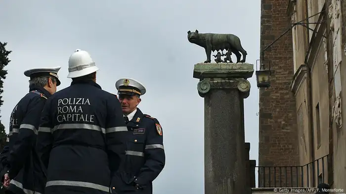 Italien Rom Polizei Polizisten Kriminalität
