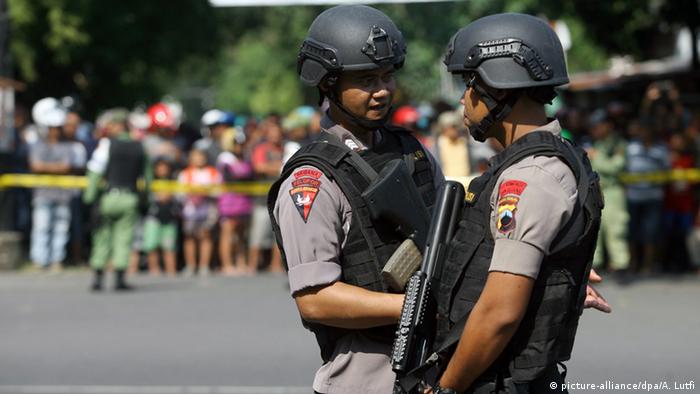 Indonesien Selbstmordanschlag in Jakarta