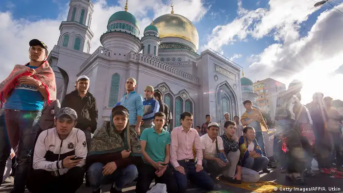 Russland Zuckerfest Moschee in Moskau