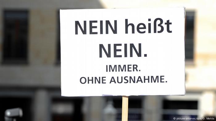 Berlin Demo Nein heißt Nein 