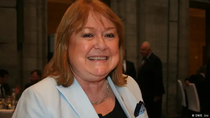 Deutschland Außenministerin Argentiniens, Susana Malcorra - Macri-Besuch in Berlin (DW/E. Usi)