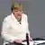 Berlin Kanzlerin Merkel in Rede vor dem Bundestag
