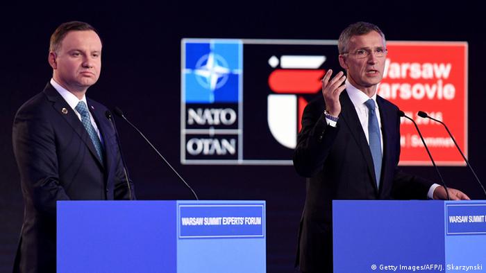 NATO Gipfel in Warschau Jens Stoltenberg mit Andrzej Duda PK