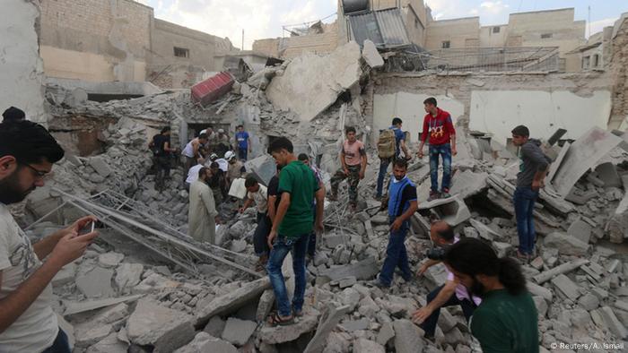 Syrien Luftangriff auf Rebellengebiet von Aleppo
