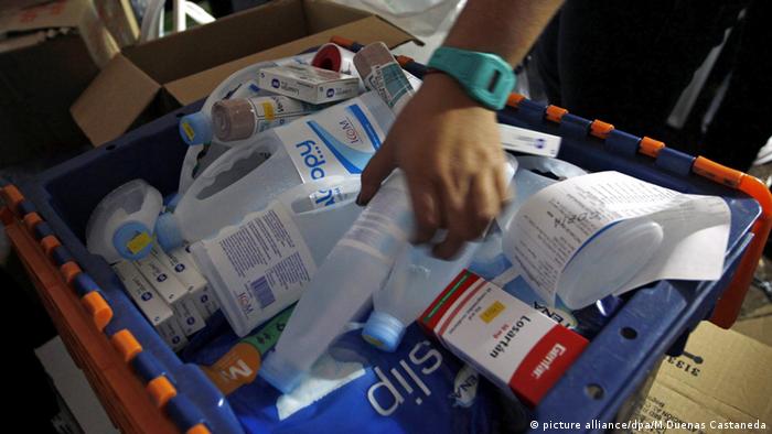 Venezuelans in Colombia gathering medical supplies to send to their home country
