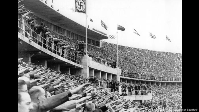 Opening ceremony at the 1936 Olympics in Berlin, Copyright: picture-alliance/Schirner Sportfoto