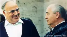 ميخائيل غورباتشوف .. زعيم لن ينسى الألمان دوره في إعادة توحيد بلدهم