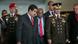 El presidente Nicolás Maduro y su vicepresidente, Aristóbulo Istúriz, flanqueados por altos oficiales de las Fuerzas Armadas. El presidente Nicolás Maduro y su vicepresidente, Aristóbulo Istúriz, flanqueados por altos oficiales de las Fuerzas Armadas.
