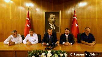 Türkischer Präsident Recep Tayyip Erdogan in Istanbul (foto: reuters)
