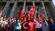 Türkei Erdogans Unterstützern vor dem türkischen Parlament Türkei Erdogans Unterstützern vor dem türkischen Parlament