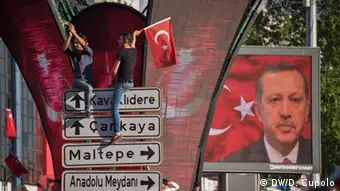 Türkei Ankara AKP Anhänger Jubel nach Putschversuch