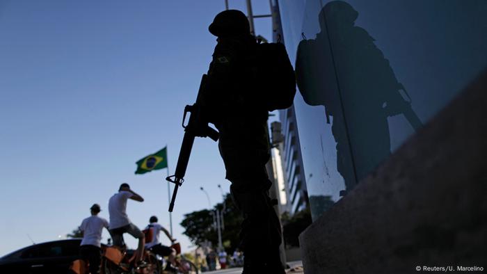 Brasilien Rio de Janeiro Soldaten Sicherheit während der Olympischen Spiele