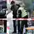 Полицейские осматривают место взрыва бомбы в Ансбахн