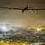 Solar Impulse 2 Abschluss der Erdumrundung in Abu Dhabi