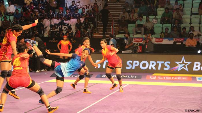 Einfache Regeln aber voller Körpereinsatz 