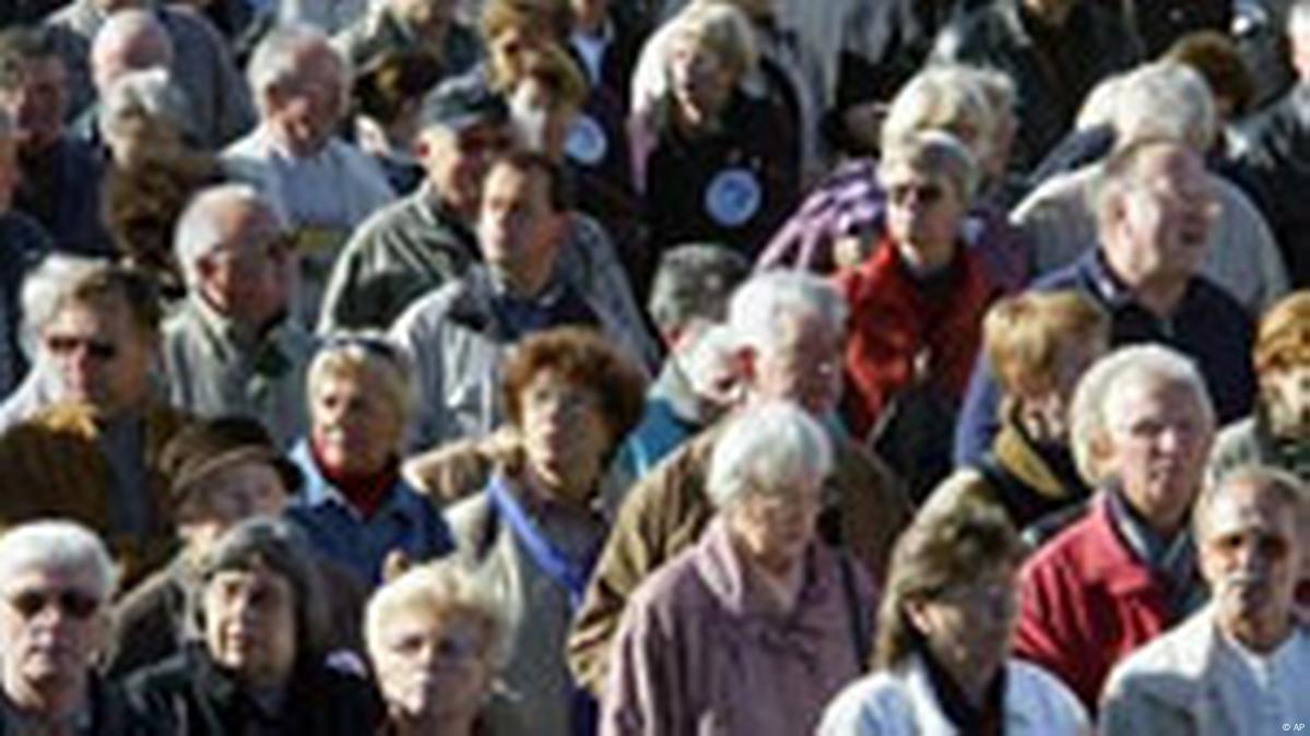 EU Census – DW – 12/01/2007