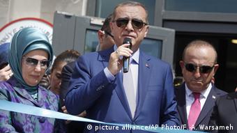 Türkei Aussenminister Mevlut Cavusoglu und Präsident Erdogan