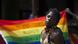 Uganda Homosexuell vor einem Regenbogenfahne Uganda Homosexuell vor einem Regenbogenfahne