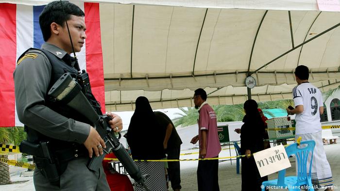 Охорона порядку на референдумі в Таїланді 7 серпня