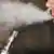 Raucher mit E-Zigarette
