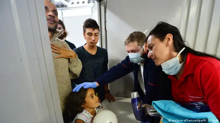 Erfurt Messe Ankunft der Flüchtlinge im Herbst 2015 