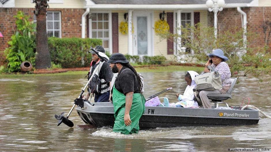 Obama declares disaster for flooded Louisiana