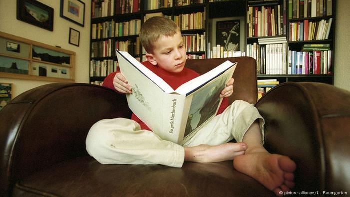 Membaca Buku Butuh Dipaksa Mari Membaca Buku Kolom Bersama Berdialog Untuk Mencapai Pemahaman Dw 10 08 2019