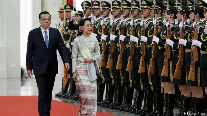 China Li Keqiang und Aung San Suu Kyi